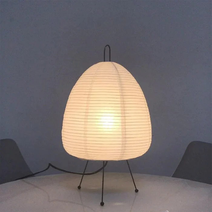 Gulv- og bordlampe i rispapir i japansk wabi-sabi-stil, 47 x 28 cm