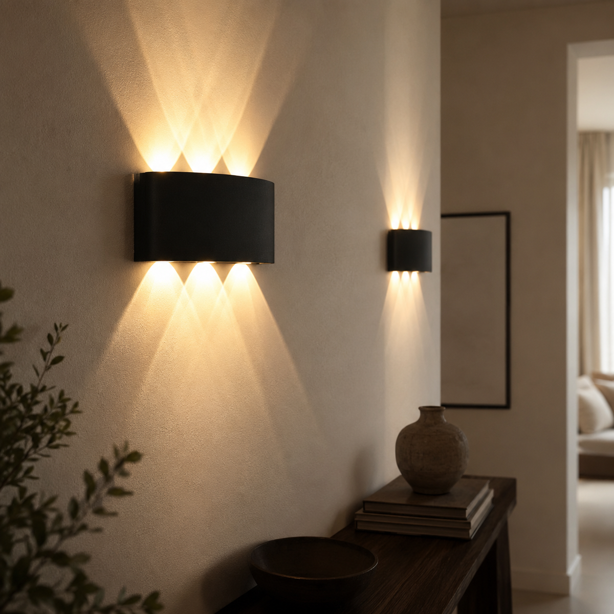 Vegglampe med LED og opp- og nedlys for inne og ute, 10 × 25 cm