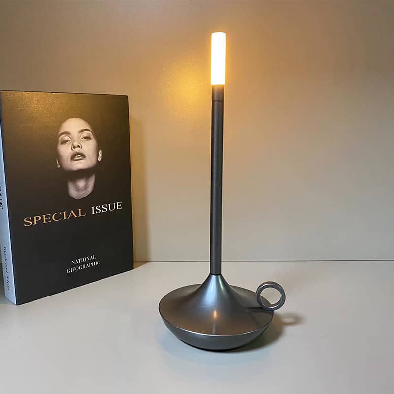 Bordlampe som LED-lysestake - oppladbar med berøringskontroll