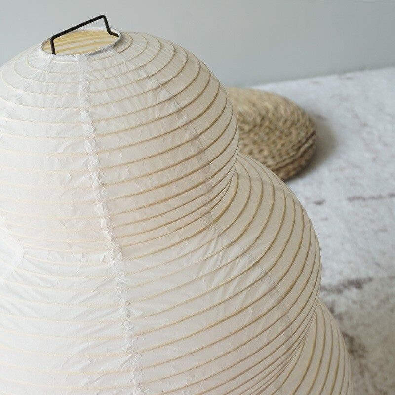 Sengelampe i japansk rispapir med vintagedesign
