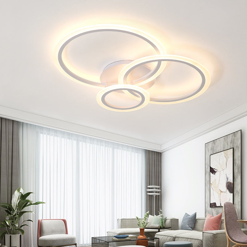 Taklampe med moderne ringdesign i 4 størrelser