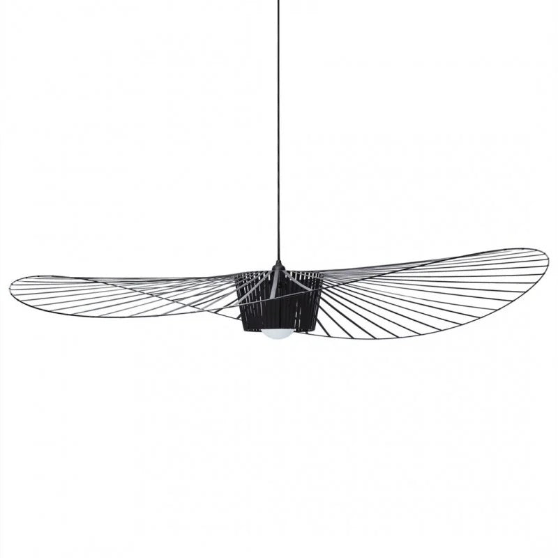 Pendellampe i aluminium med skulpturell, buet ramme