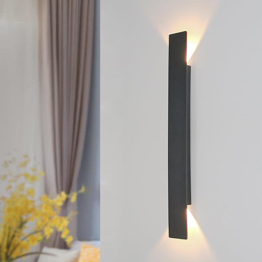 Utendørs vegglampe i aluminium - rektangulær med opp- og nedlys