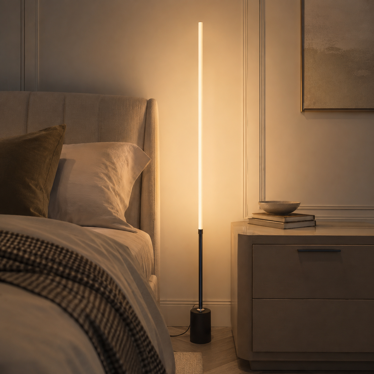 Gulvlampe med LED, justerbar arm og dimbar variant, 140cm