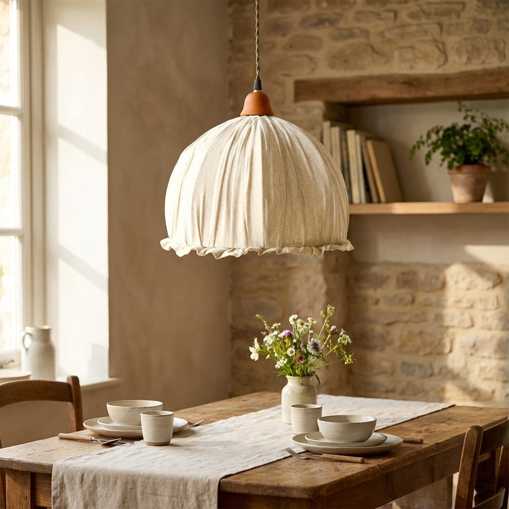 Pendellampe med drapert tekstilskjerm i beige, Beige