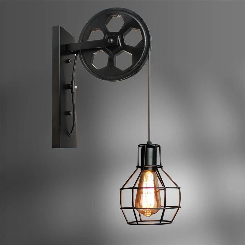 Retro vegglampe med trinse og metallbur i industristil, Matt svart