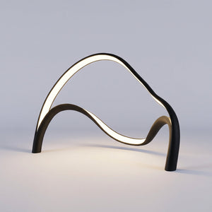Bordlampe med buet lysbue i sort metall og integrert LED, Svart og hvit
