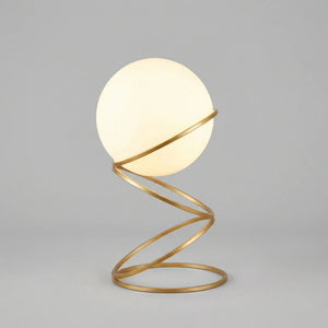Bordlampe med spiralfot i gullfarge og hvit kule, Gull og hvit