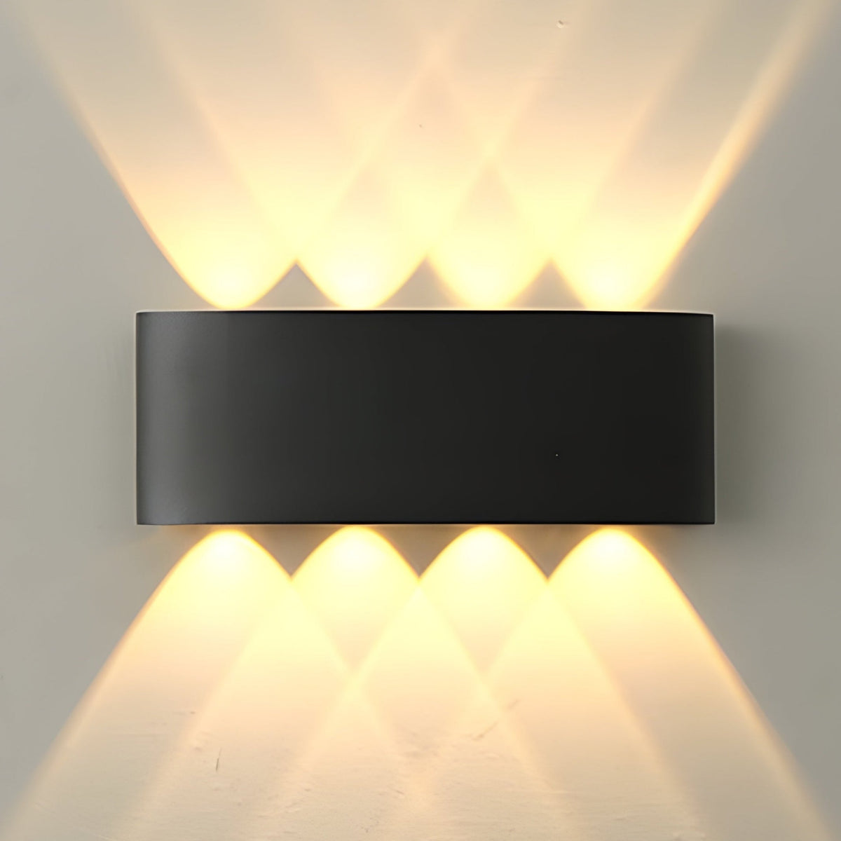 Vegglampe med LED og opp- og nedlys for inne og ute, 10 × 25 cm
