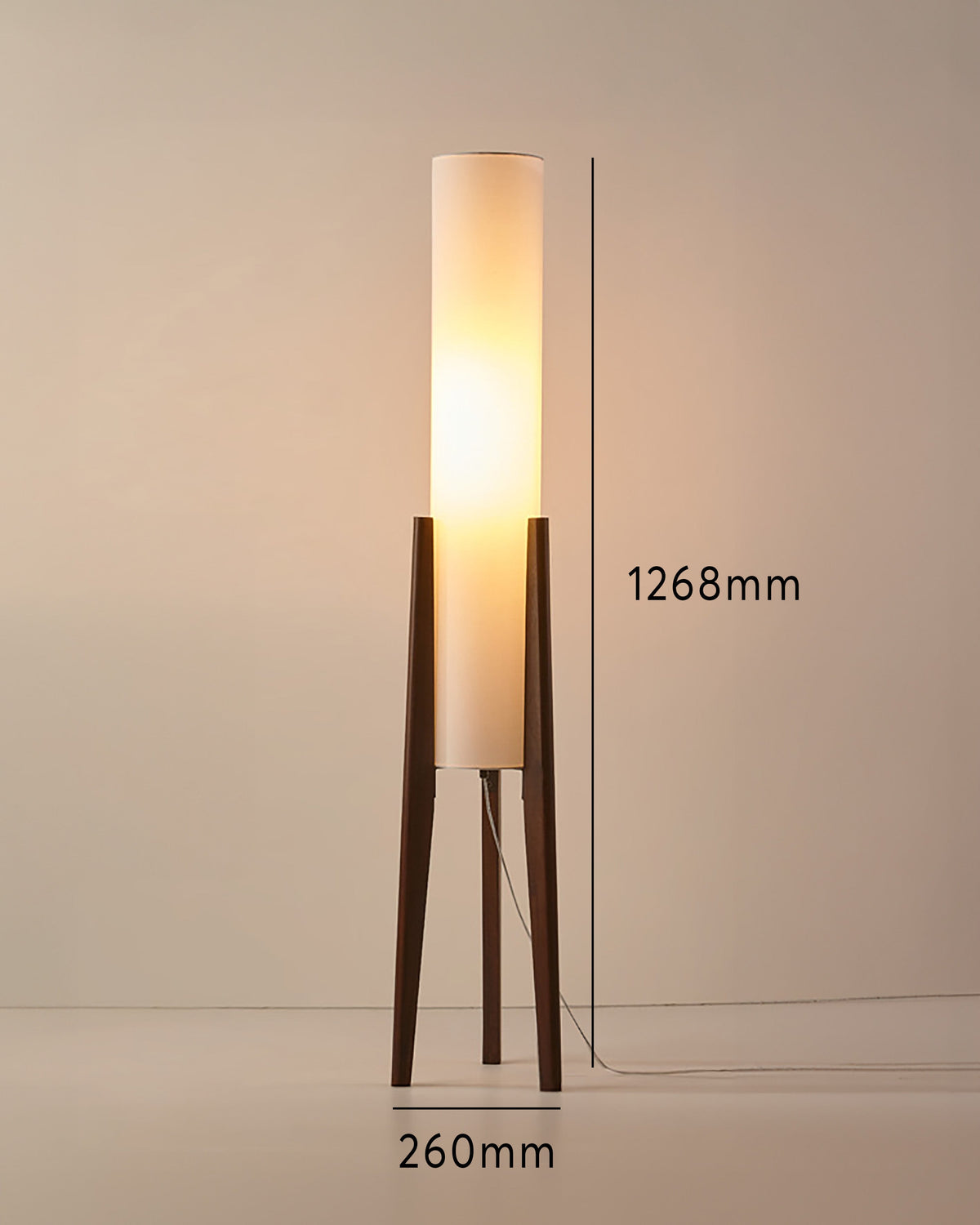 Gulvlampe med LED i massivt tre - wabi-sabi-stil