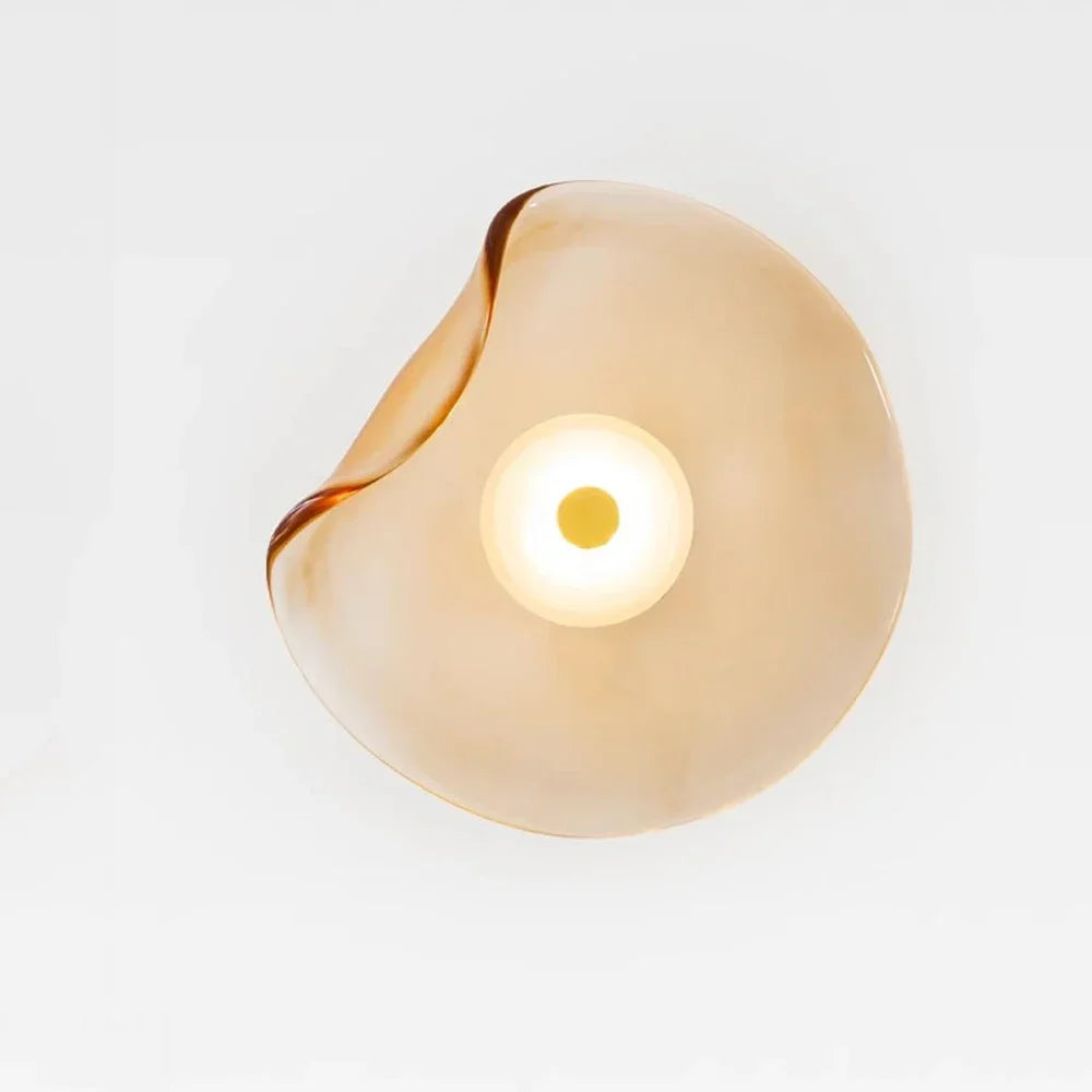 Vegglampe i kunstglass med LED - organisk form, 30 × 20 cm