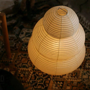 Sengelampe i japansk rispapir med vintagedesign