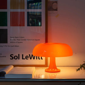 Bordlampe med soppform i retrostil, oransje eller hvit