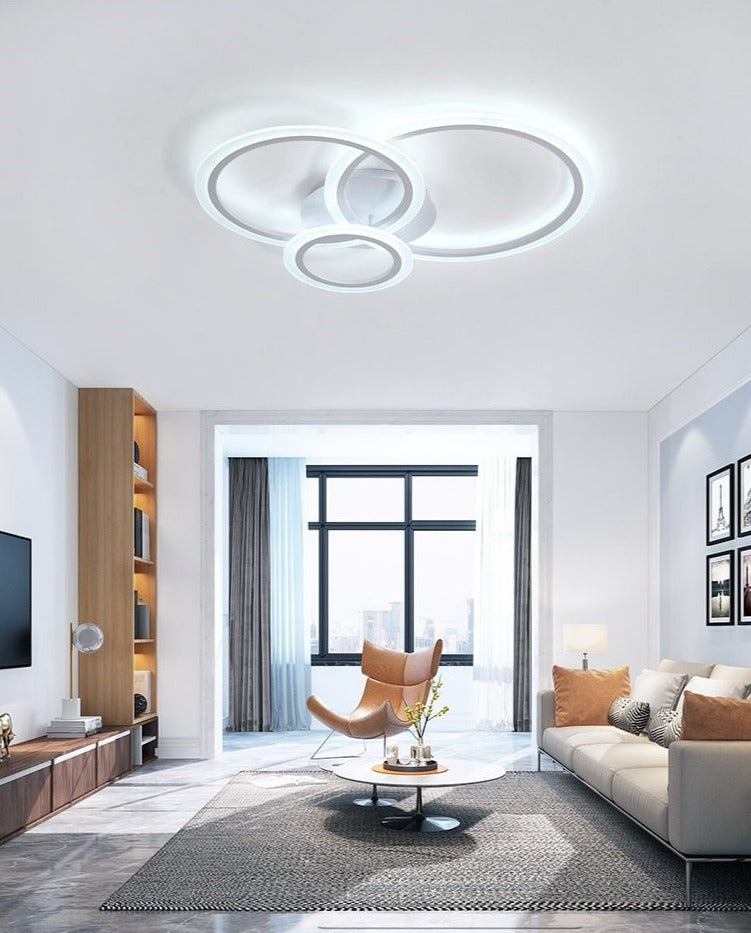 Taklampe med moderne ringdesign i 4 størrelser