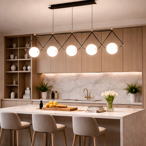 Lysekrone i jern med LED, frostet glass og 3 lysmoduser