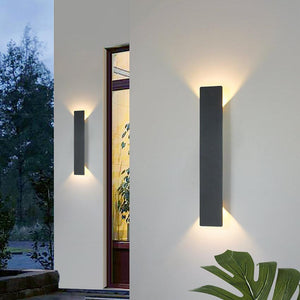 Utendørs vegglampe i aluminium - rektangulær med opp- og nedlys