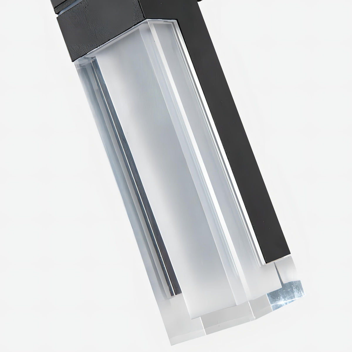 Utendørs vegglampe i svart med opp- og nedlys, vanntett