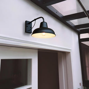 Utendørs vegglampe med avrundet retroform IP65