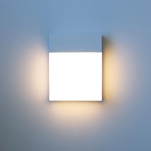 Utendørs vegglampe med LED i moderne firkantet form, 18W