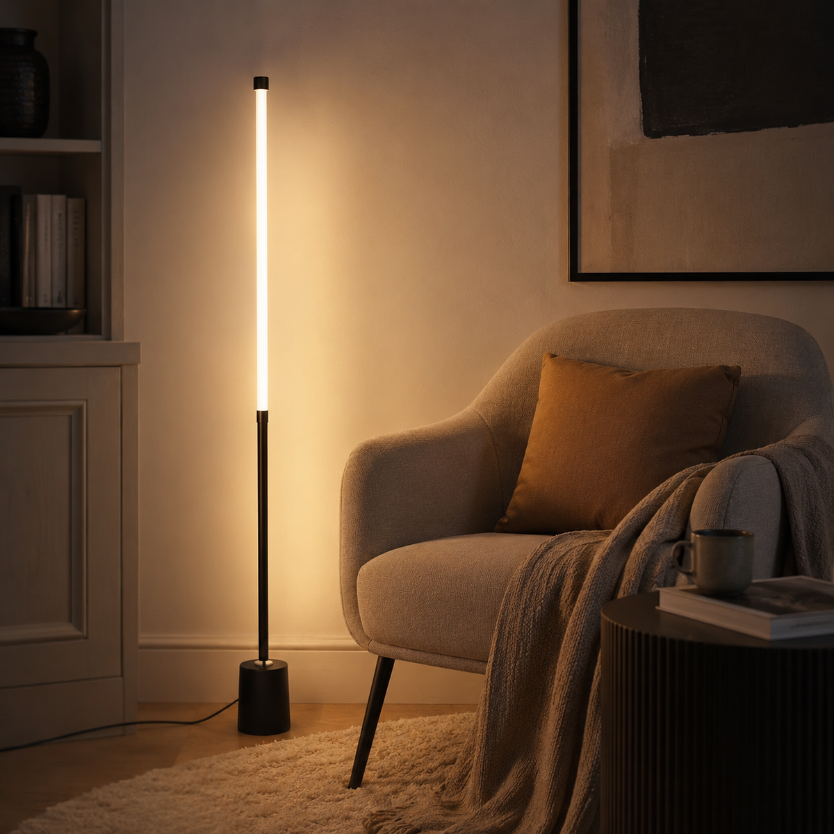 Gulvlampe med LED, justerbar arm og dimbar variant, 140cm