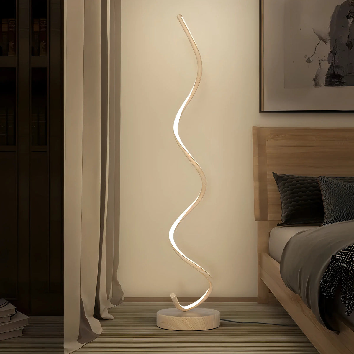 Gulvlampe med LED og skulpturell spiralform, 28 x 133 cm