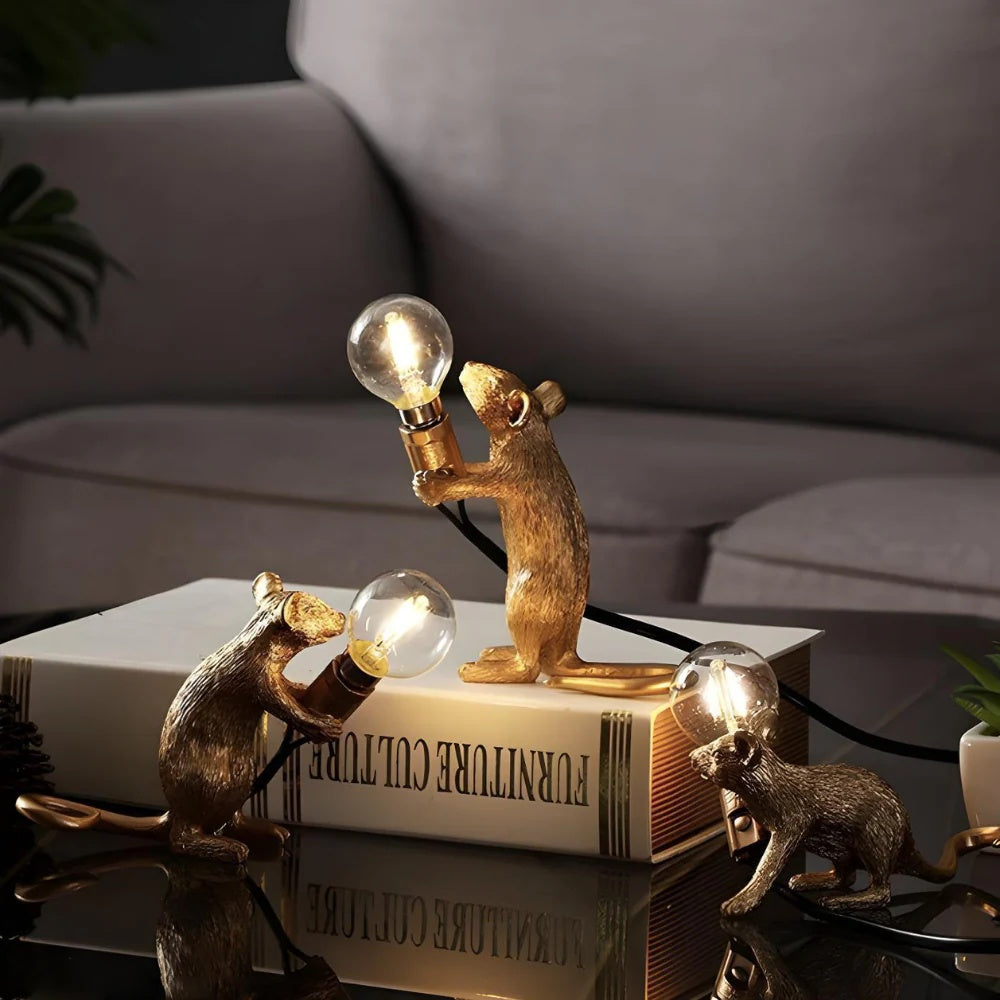 Bordlampe med musemotiv i harpiks - art deco-stil med LED