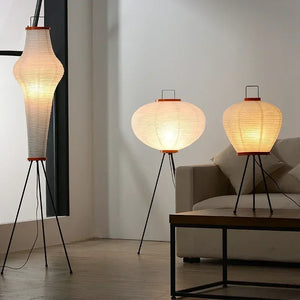 Gulvlampe med LED - japanskinspirert minimalistisk design