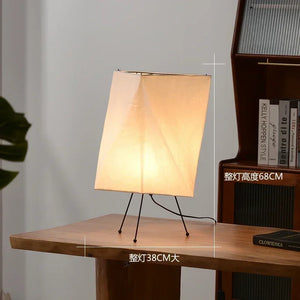 Gulvlampe med LED - japanskinspirert minimalistisk design