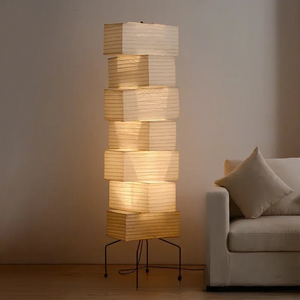 Gulvlampe med LED - japanskinspirert minimalistisk design