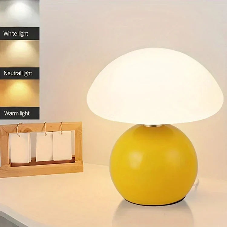 Bordlampe med fransk soppform og LED - 6 farger