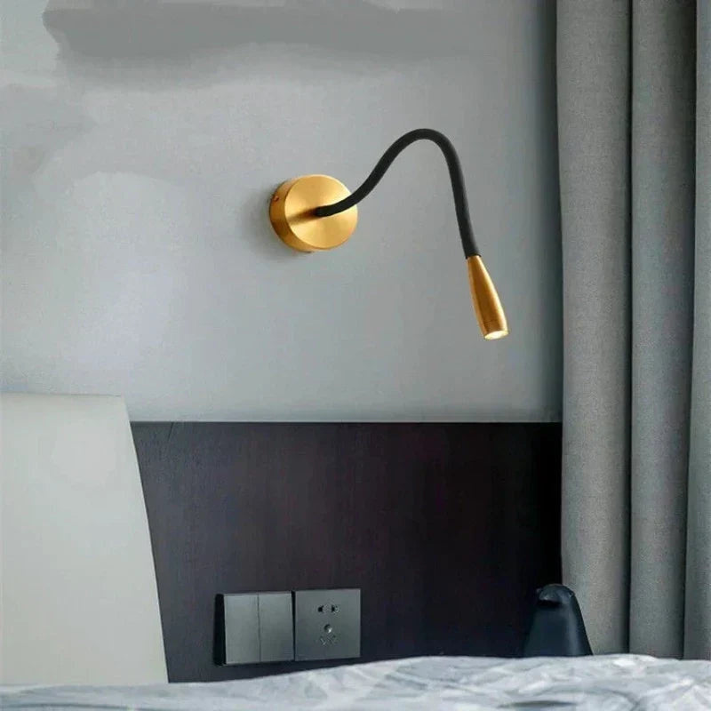 Leselampe for vegg med fleksibel arm i svart og messing, Svart og messing