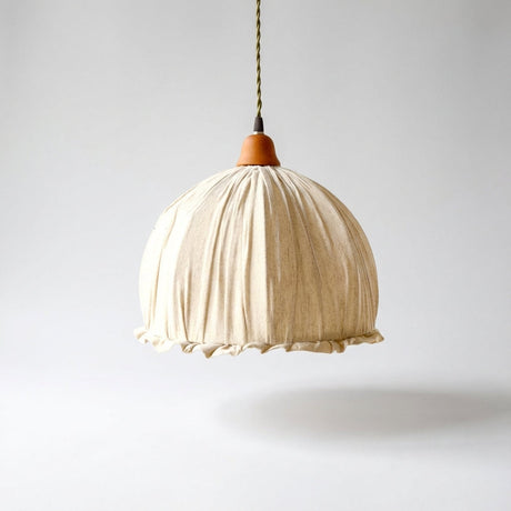 Pendellampe med drapert tekstilskjerm i beige, Beige