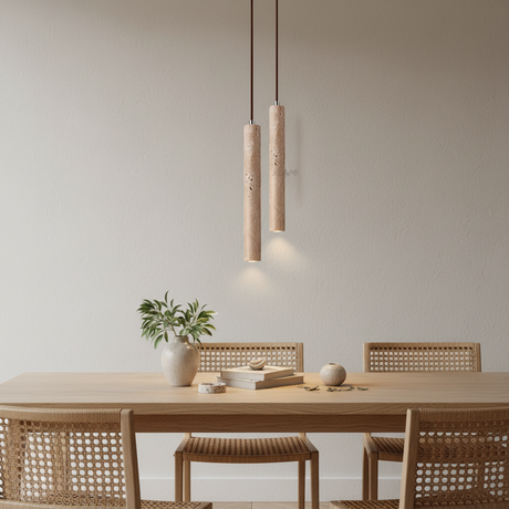 Pendellampe med smal sylinder i travertinoptikk, Sandbeige
