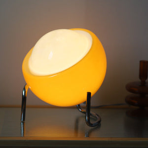 Retro bordlampe med oransje glasskule på bøyd krombein, Oransje og krom