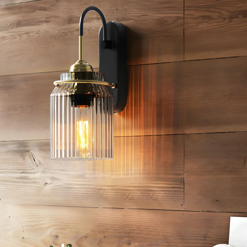Retro vegglampe med riflet glass i svart og messing, Svart og messing