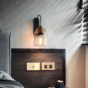 Retro vegglampe med riflet glass i svart og messing, Svart og messing