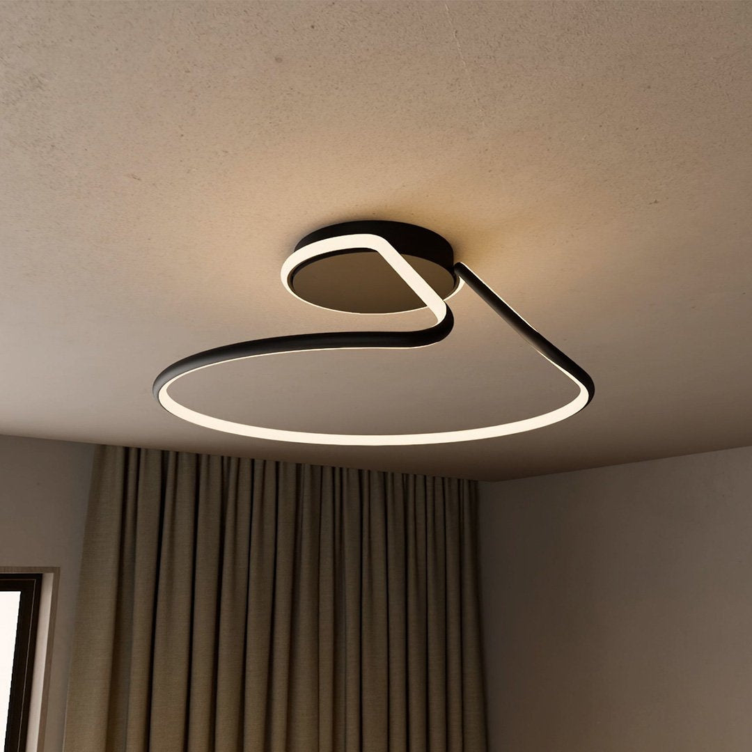 Taklampe med svart, buet lysring i moderne design, Svart