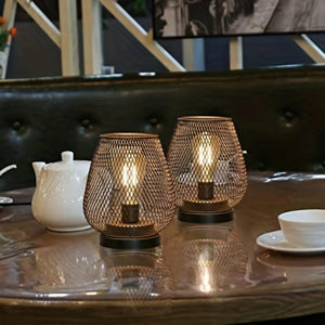 Trådløs bordlampe i sort metallnett, sett med to lamper, Svart
