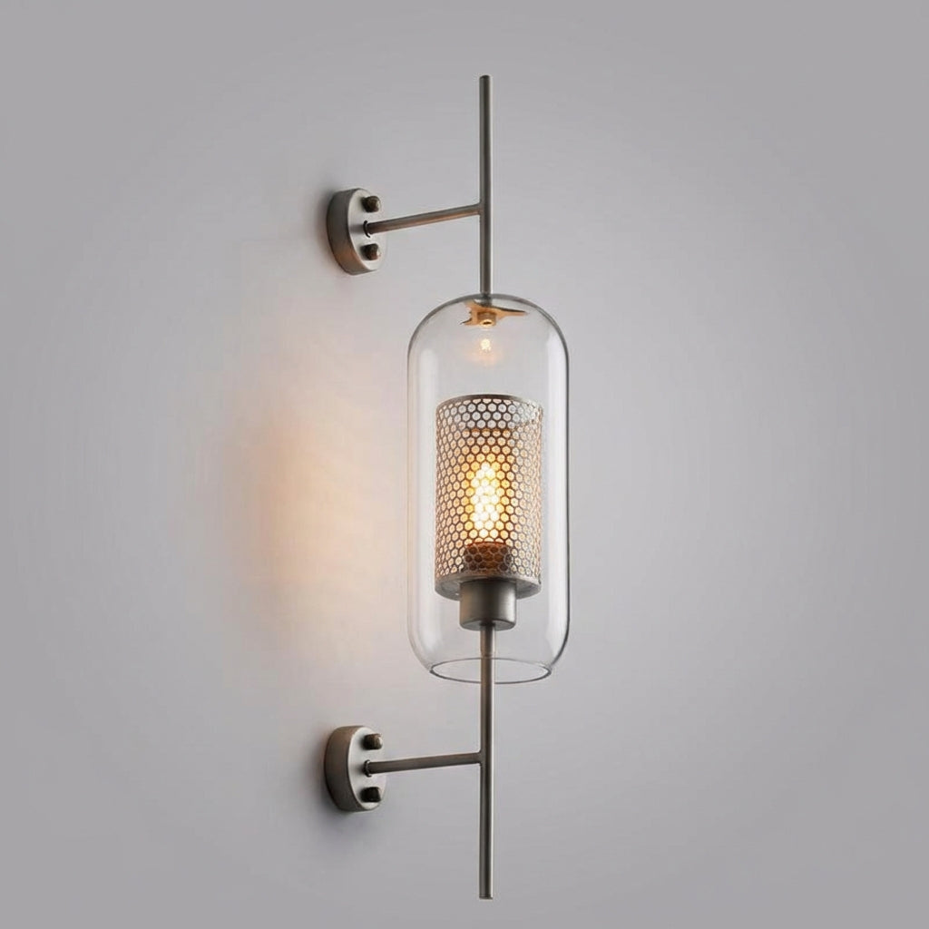 Vegglampe med glass på messingfarget stang, rør eller kule, Gull og klar