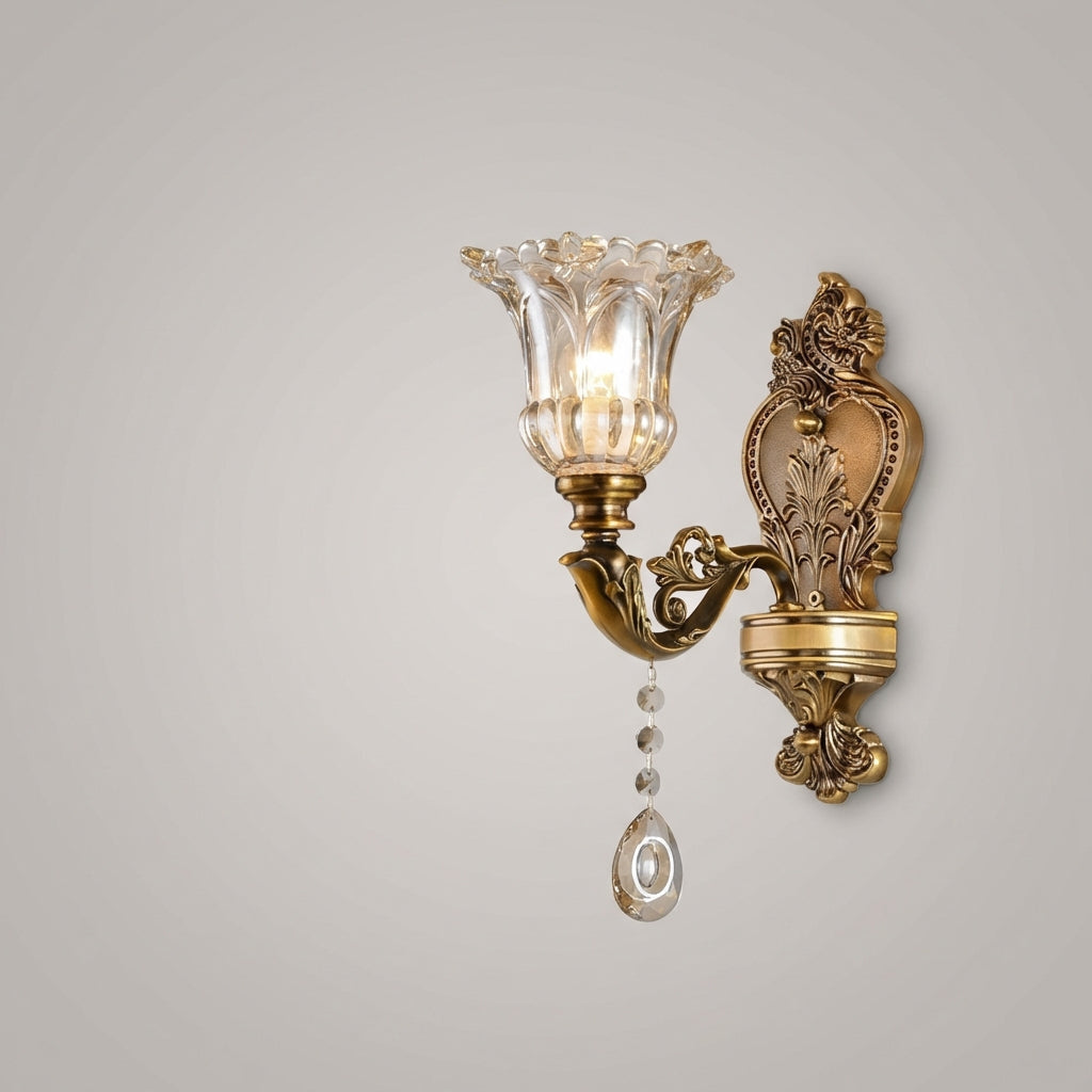 Vintage vegglampe i antikk messingfarge med glasskalk, Antikk messing